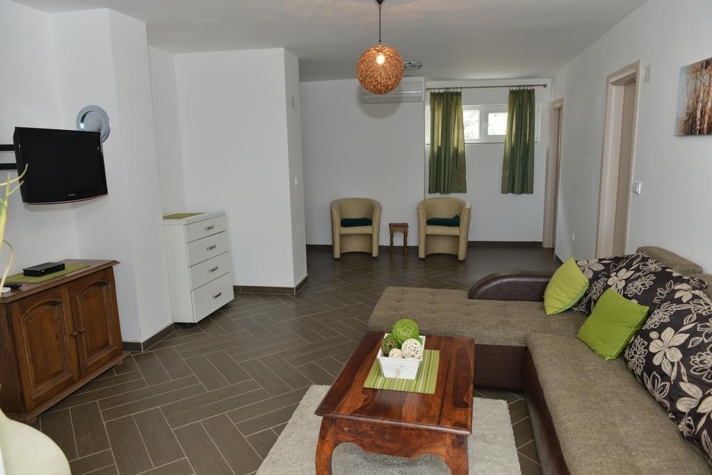 Apartments Kuljace Sveti Stefan Exteriör bild